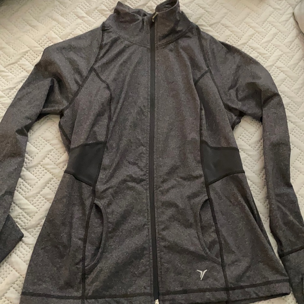 Zip up